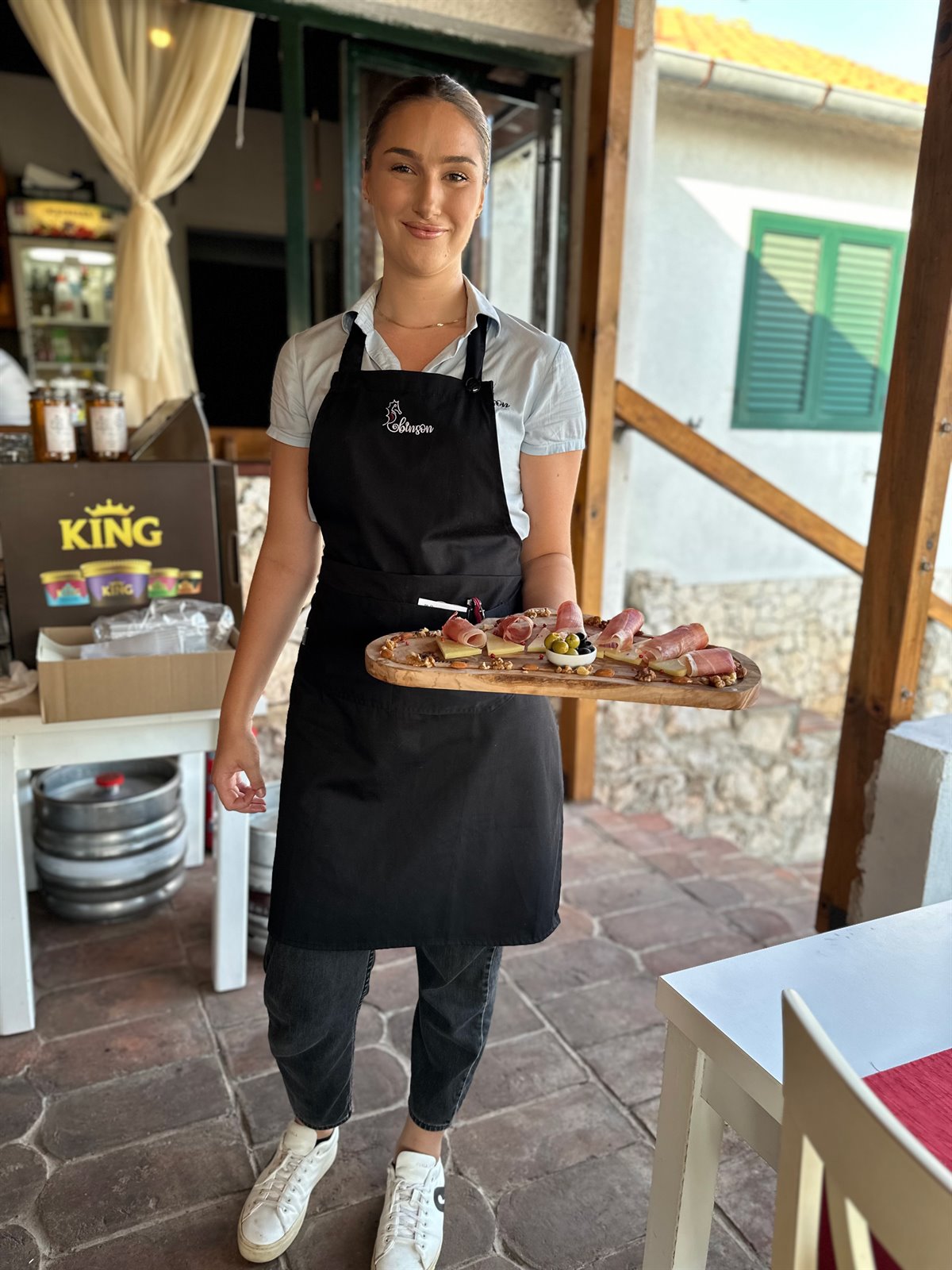 Service in einer Konoba in den Kornaten
